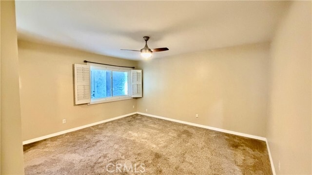 Building Photo - 7843 Woodlake Ave