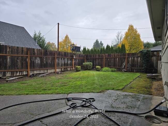 Building Photo - 583 Delmar Dr N