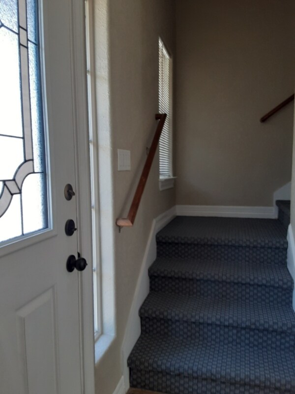 Building Photo - 106 Cornell Ave