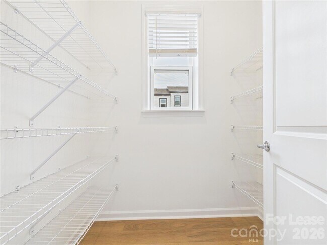 Building Photo - 3013 Rexton Ln