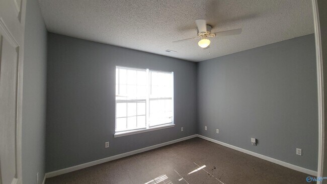 Building Photo - 6117 Melrose Rd NW