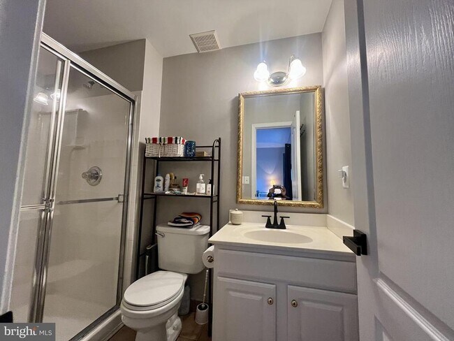 Building Photo - 3847 Watkins Mill Dr