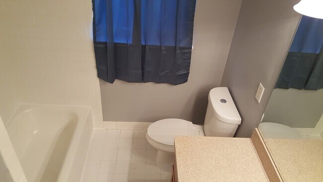 Bathroom Toilet - 675 Randolph St