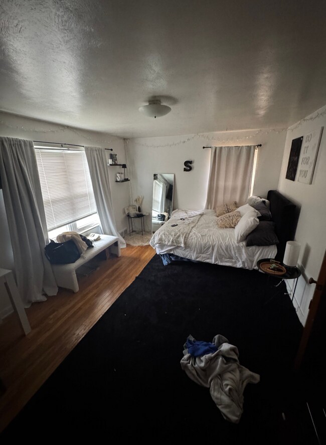 Building Photo - 1003 Ann St