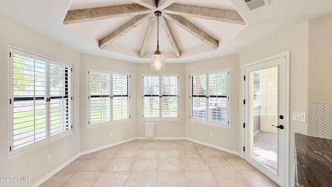 Building Photo - 10188 E Cortez Dr