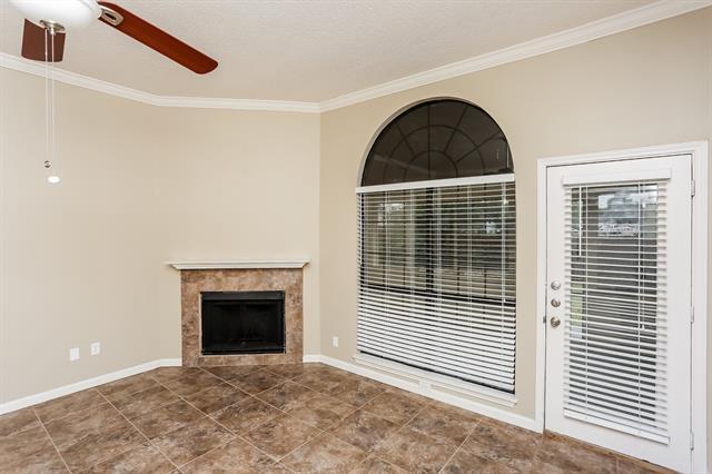 Building Photo - 4902 Waxwing Dr