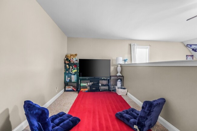 Building Photo - 951 Willow Circle