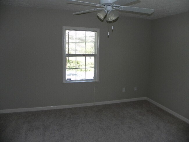 Building Photo - Off 280 Bypass, Phenix City