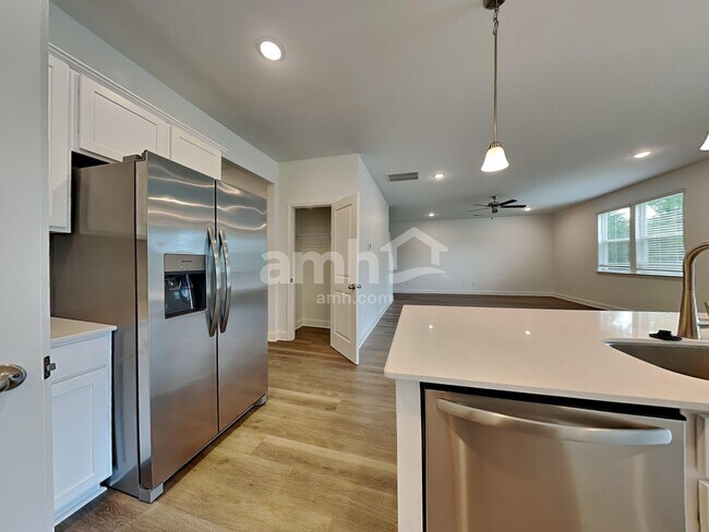Building Photo - 4788 McDade Lane