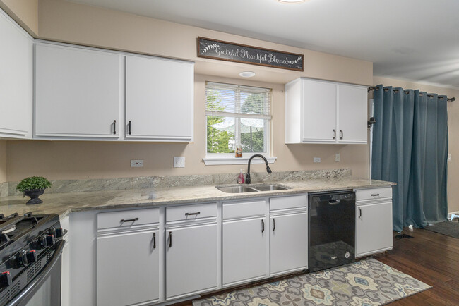 Building Photo - 3854 Cheryl Ct