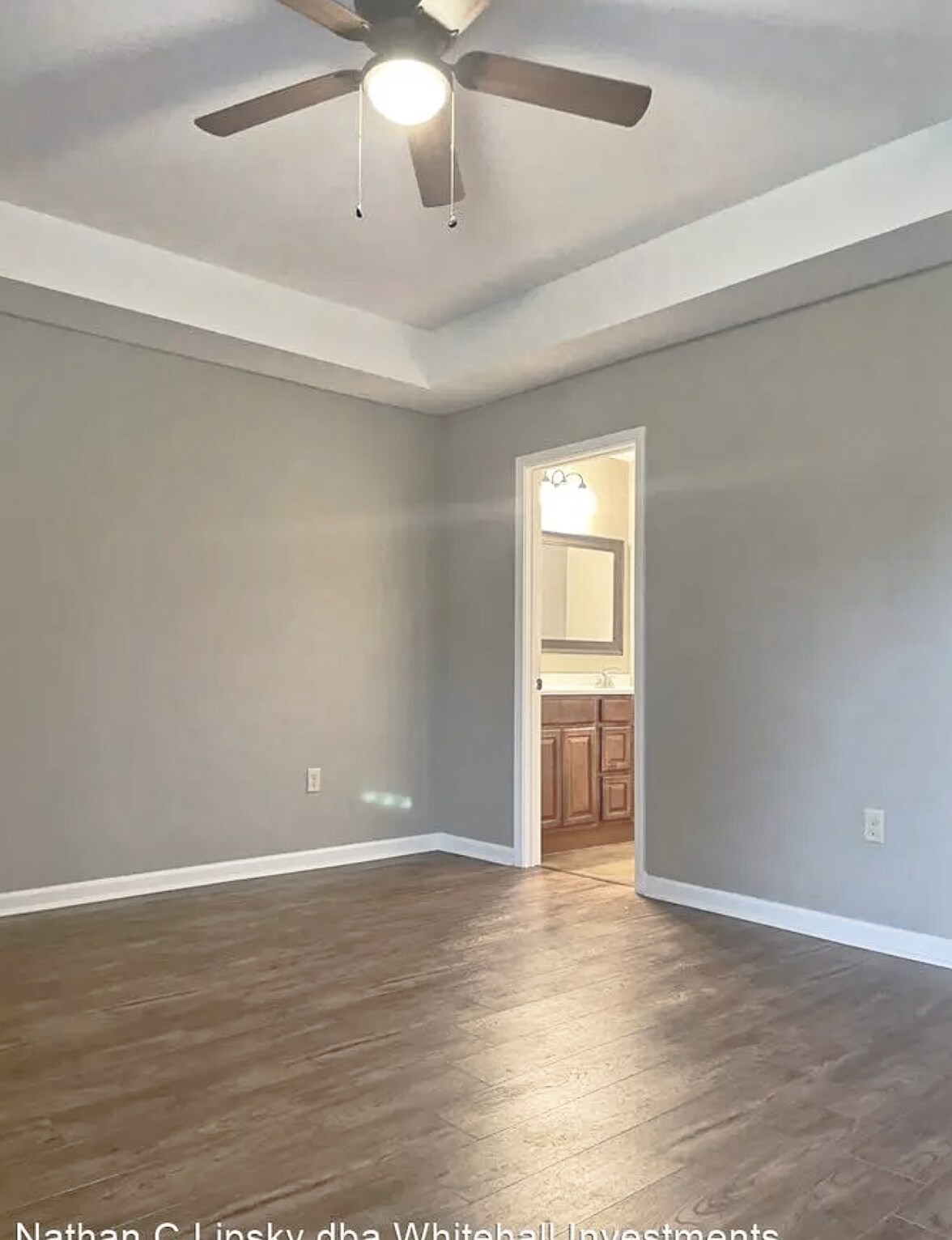 Building Photo - 4832 Wildwood Ln