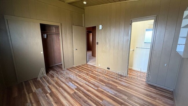 Building Photo - 2458 Aumakua St