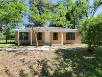 Building Photo - BEAUTIFUL RECENTLY REMODELED LEASE HOME IN HUNTSVILLE, TEXAS