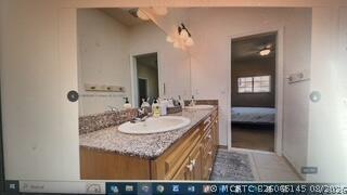 Building Photo - 4225 E Stonecreek Cir