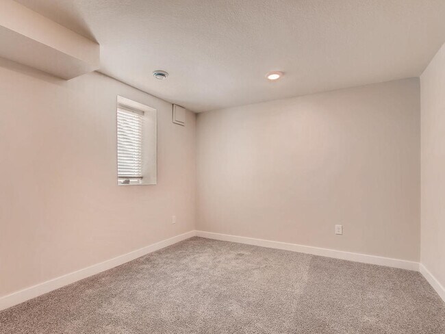 LL Bedroom #2 - 4661 Cedar Ave S