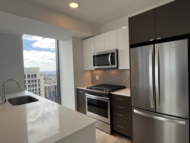 One Bedroom plus Den Kitchen - 1351 S Michigan Ave