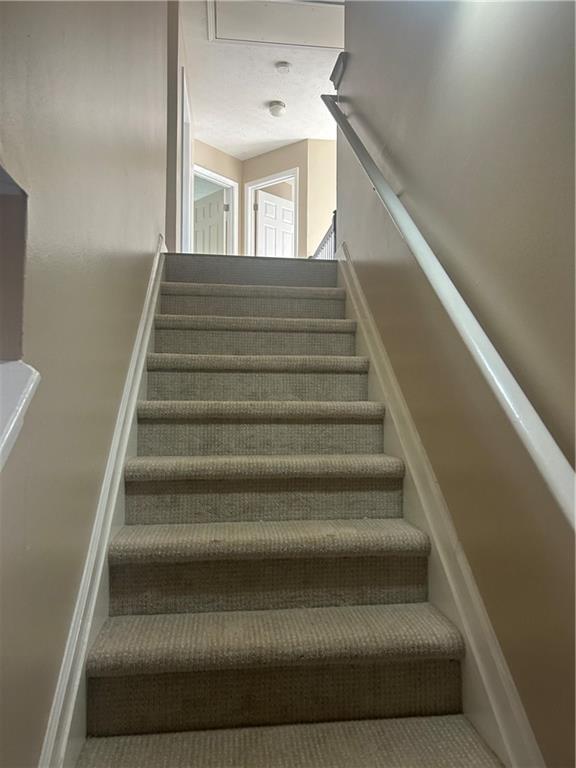 Building Photo - 4197 Grant Forest Cir