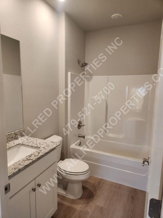 Building Photo - POIGAI ESTATES: BRAND NEW