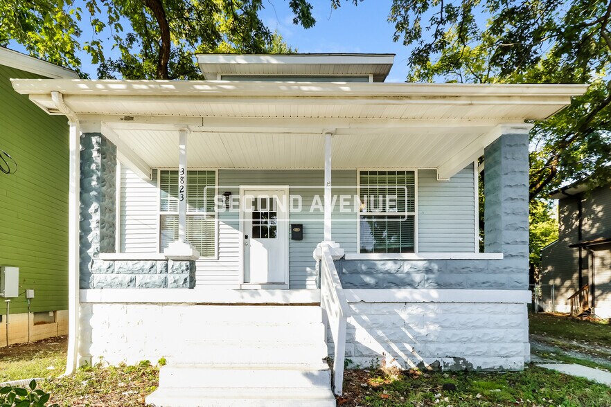 Primary Photo - 3823 River Park Dr