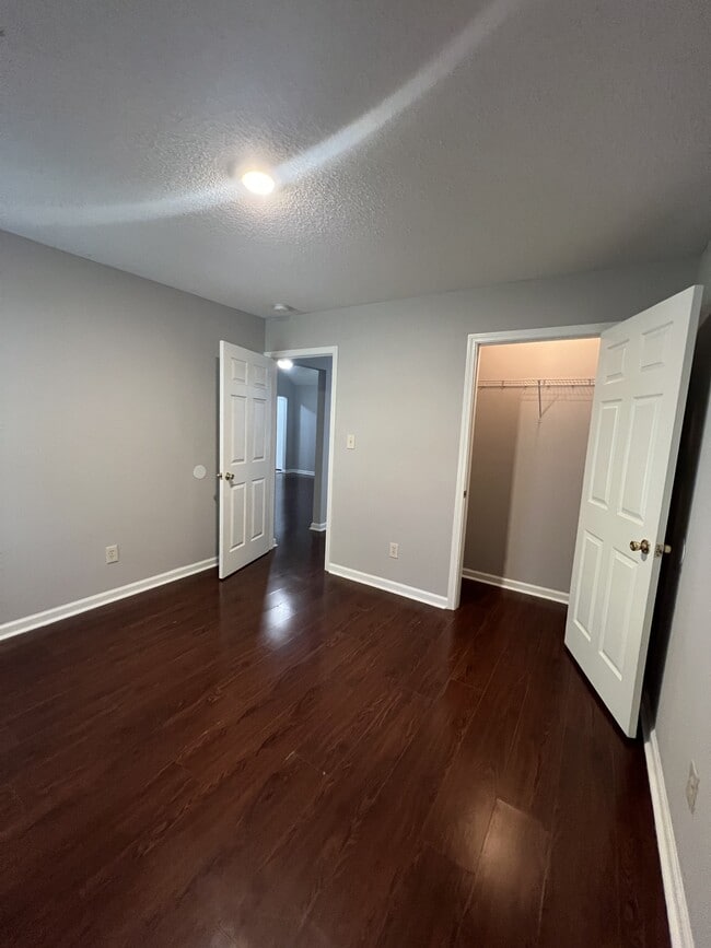 Building Photo - 9274 Charly Hill Ln