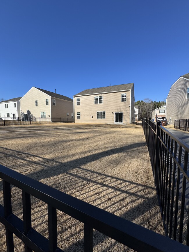 Building Photo - 134 David Hl Dr