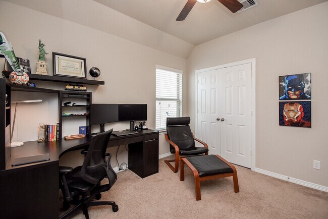 Building Photo - 22126 Grand Mist Dr