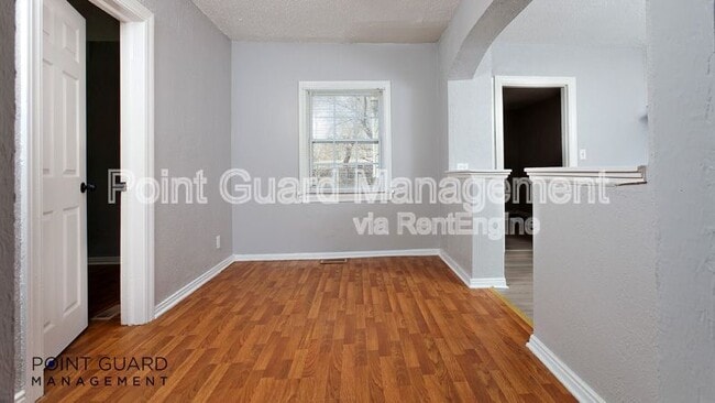 Building Photo - 357 S All Hallows Ave