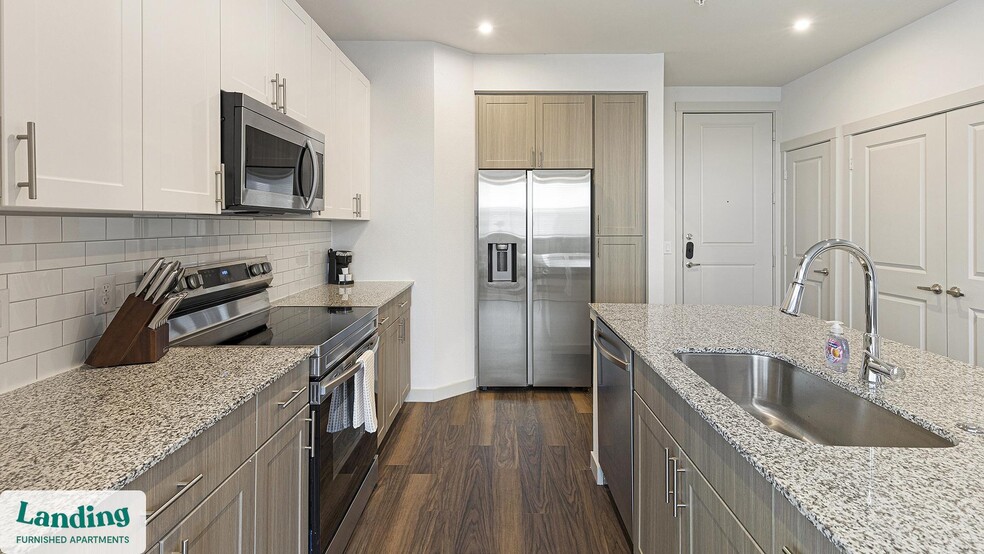 Building Photo - 255 Williamsburg Pkwy