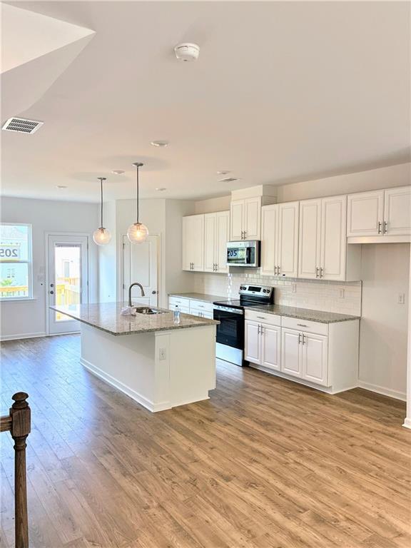 Building Photo - 6234 Kenbrook Dr