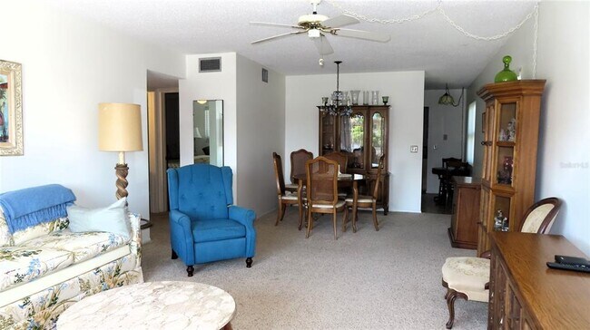 Building Photo - 2457 Ecuadorian Way