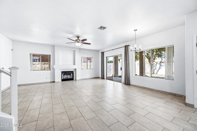 Building Photo - 9054 W Custer Ln