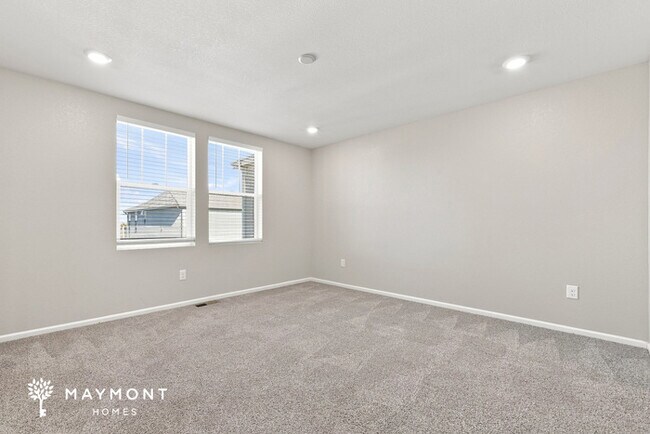 Building Photo - 6073 N Orleans St