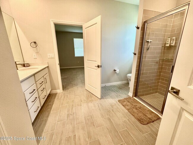 Building Photo - 1326 Seeley Cir NW