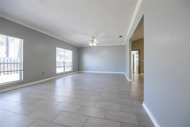 Building Photo - 4345 NW 35th St