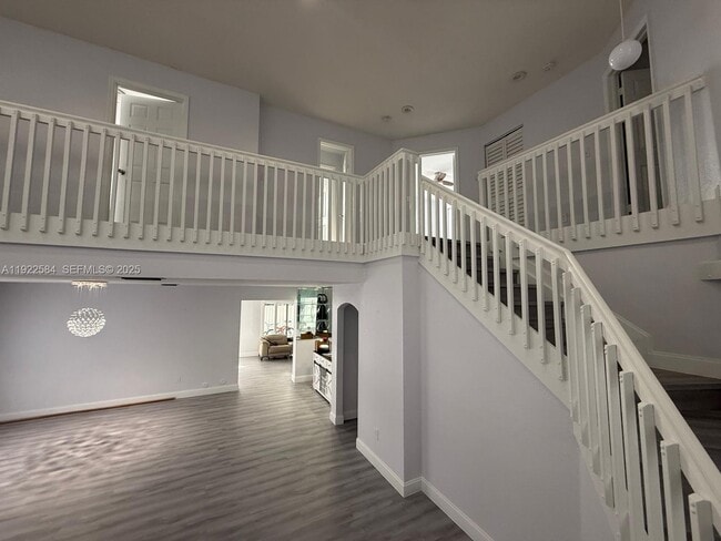 Building Photo - 9352 SW 155th Ave