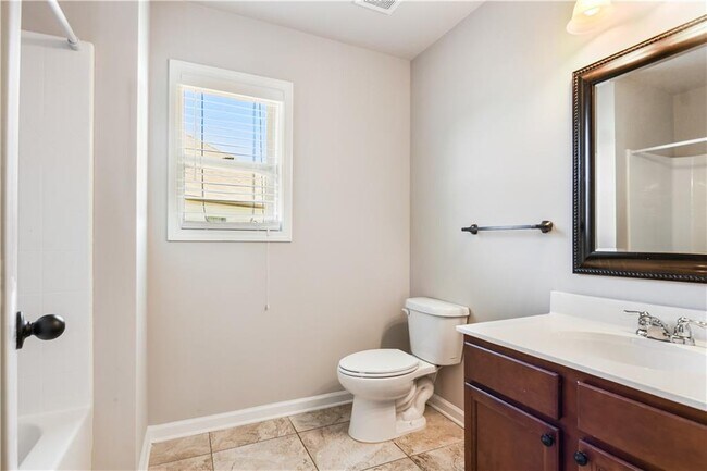Building Photo - 6135 Formosa Ln