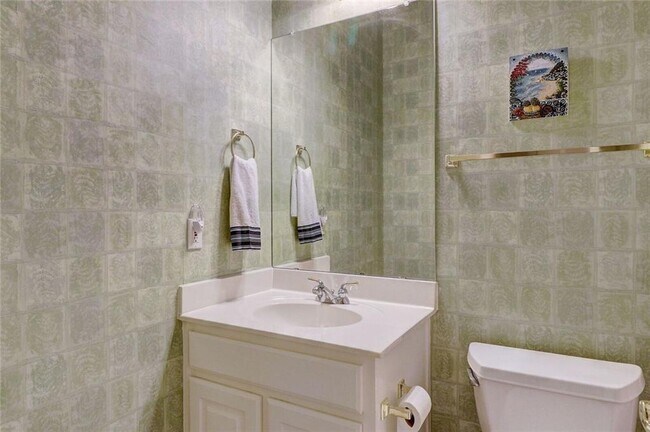 Building Photo - 10508 Canyon Vista Way