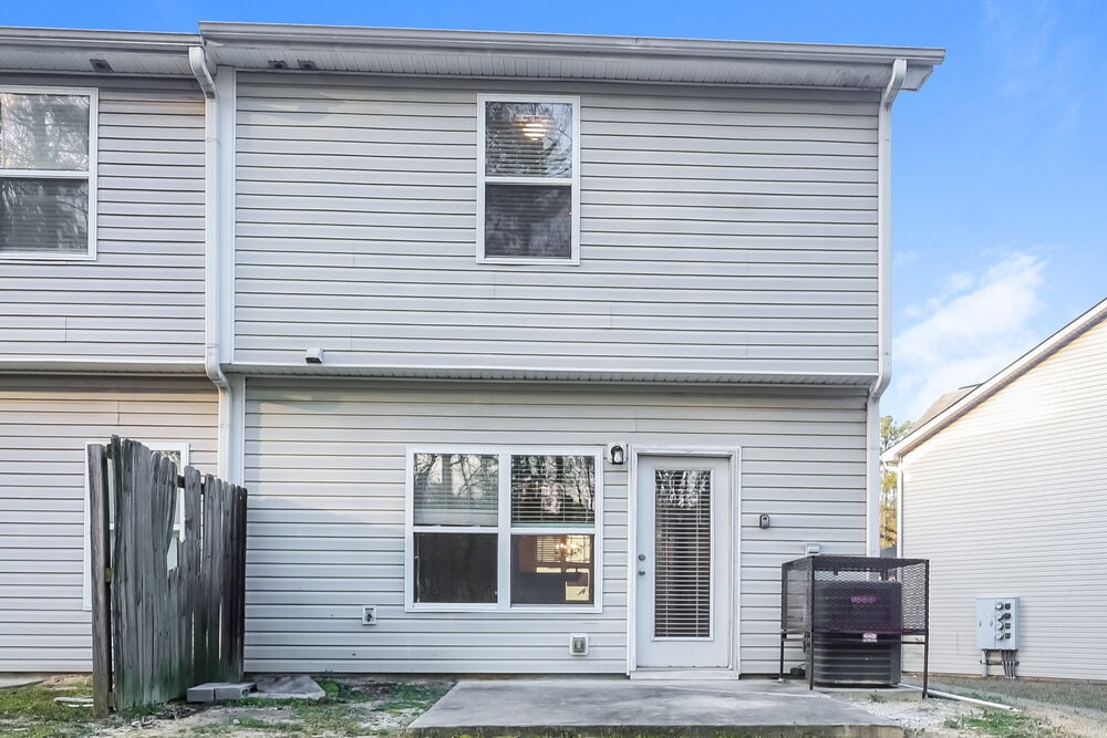 Building Photo - 2344 Bigwood Trl