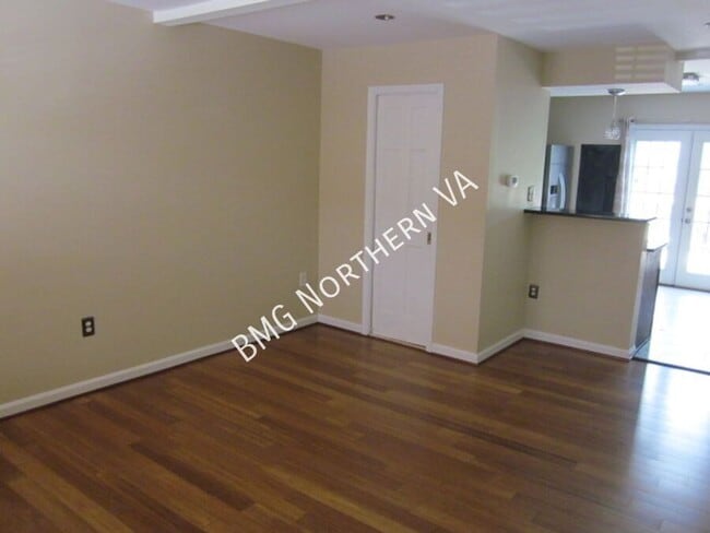 Building Photo - 14306 Newbern Loop