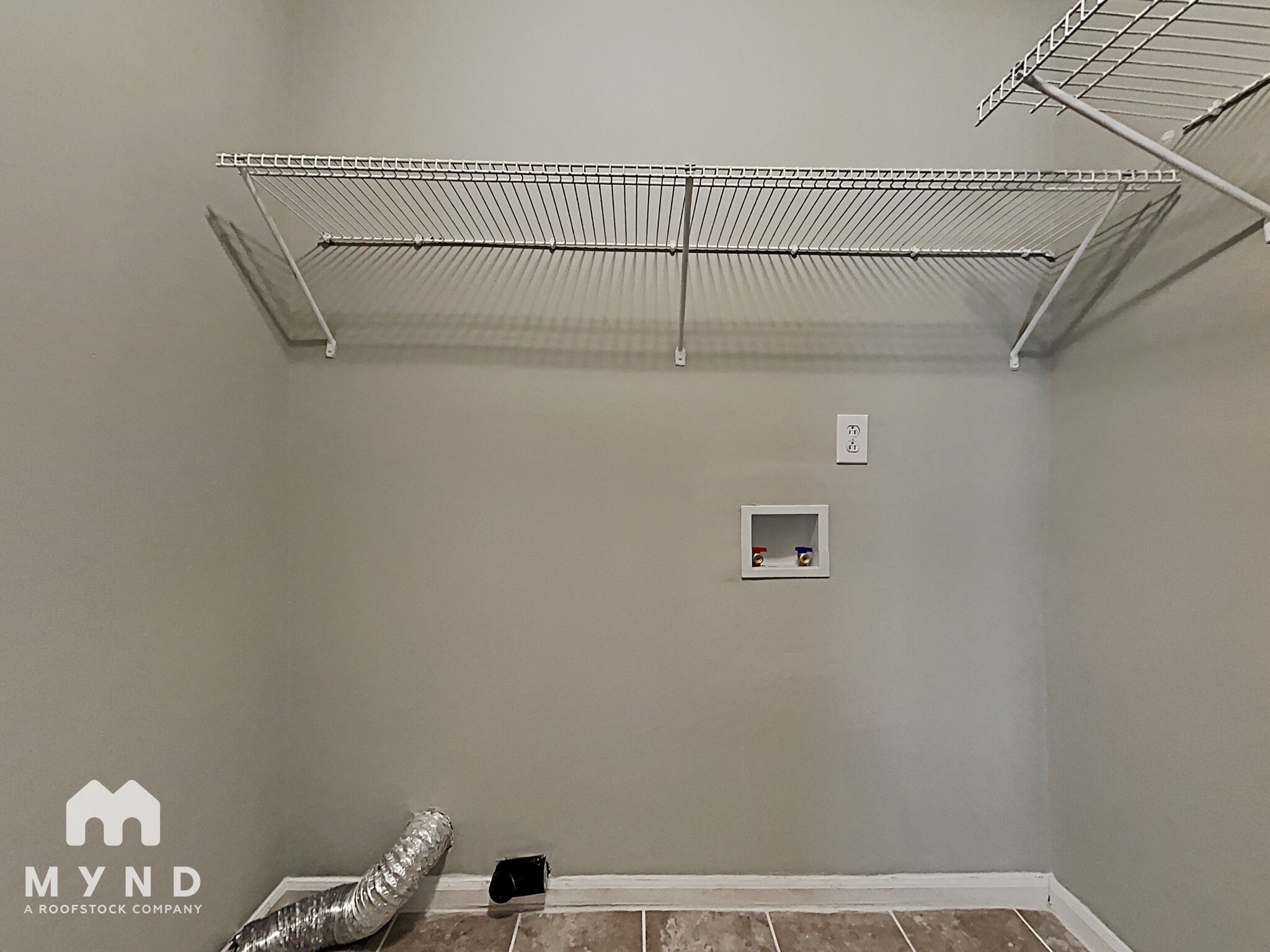 Building Photo - 4035 Coopersdale Rd