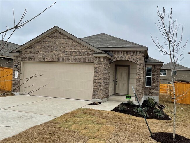 Building Photo - 108 Guardian Angel Ct