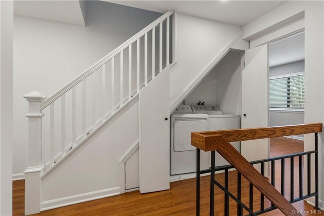 Building Photo - 50 Pondview Rd