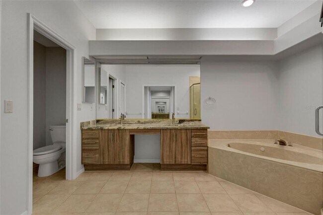 Building Photo - 4044 Penshurst Park
