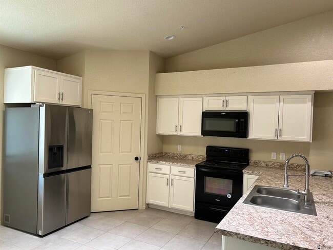 Building Photo - 3856 S Brianna Dr