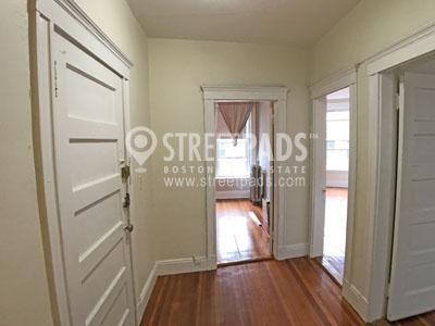 Building Photo - 3 bedroom in Boston MA 02135