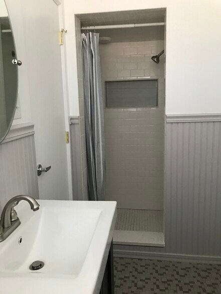 Bathroom 1 - 2416 Medford Rd