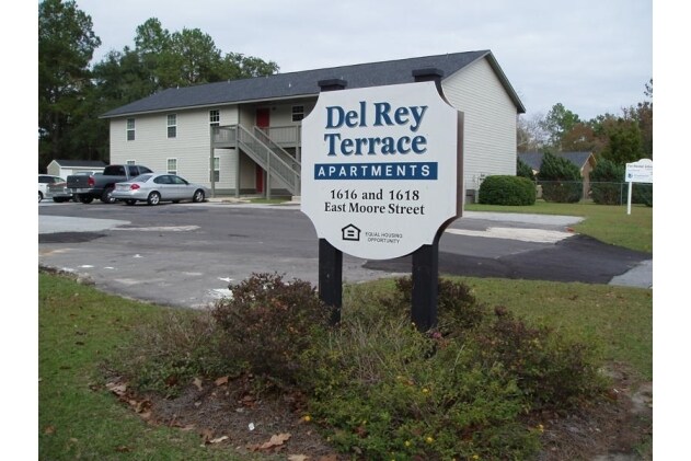 Primary Photo - Del Rey Terrace Apartments