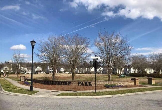 Building Photo - 66 Godley Park Wy