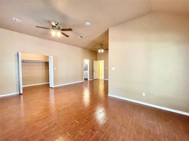 Building Photo - 502 Yaupon Cove