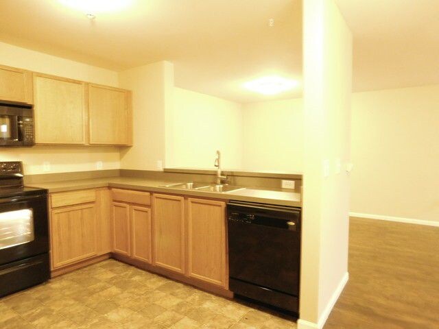 Kiitchen 1 - 136 Bertram Dr